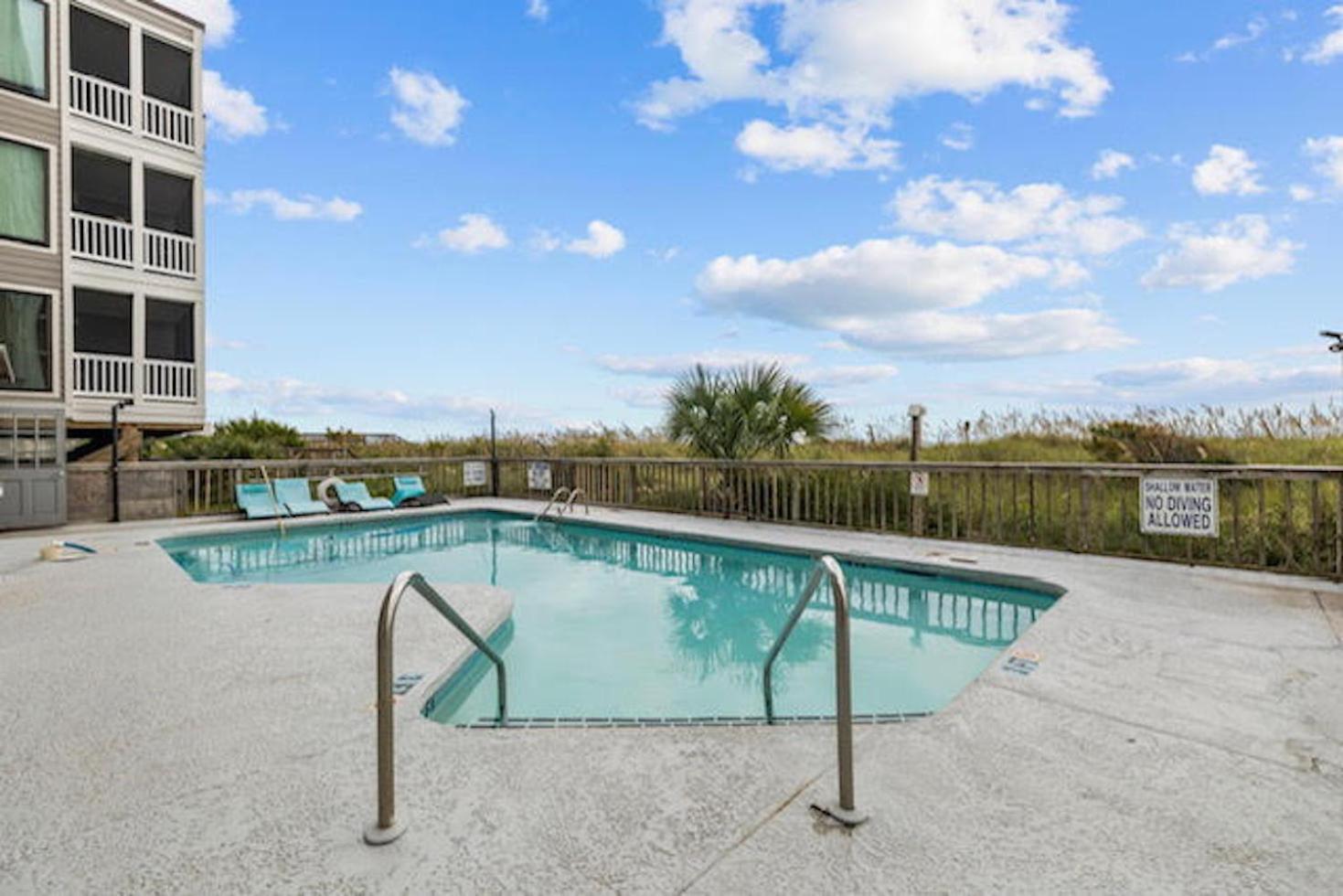Oasis Hotel North Myrtle Beach Exterior photo