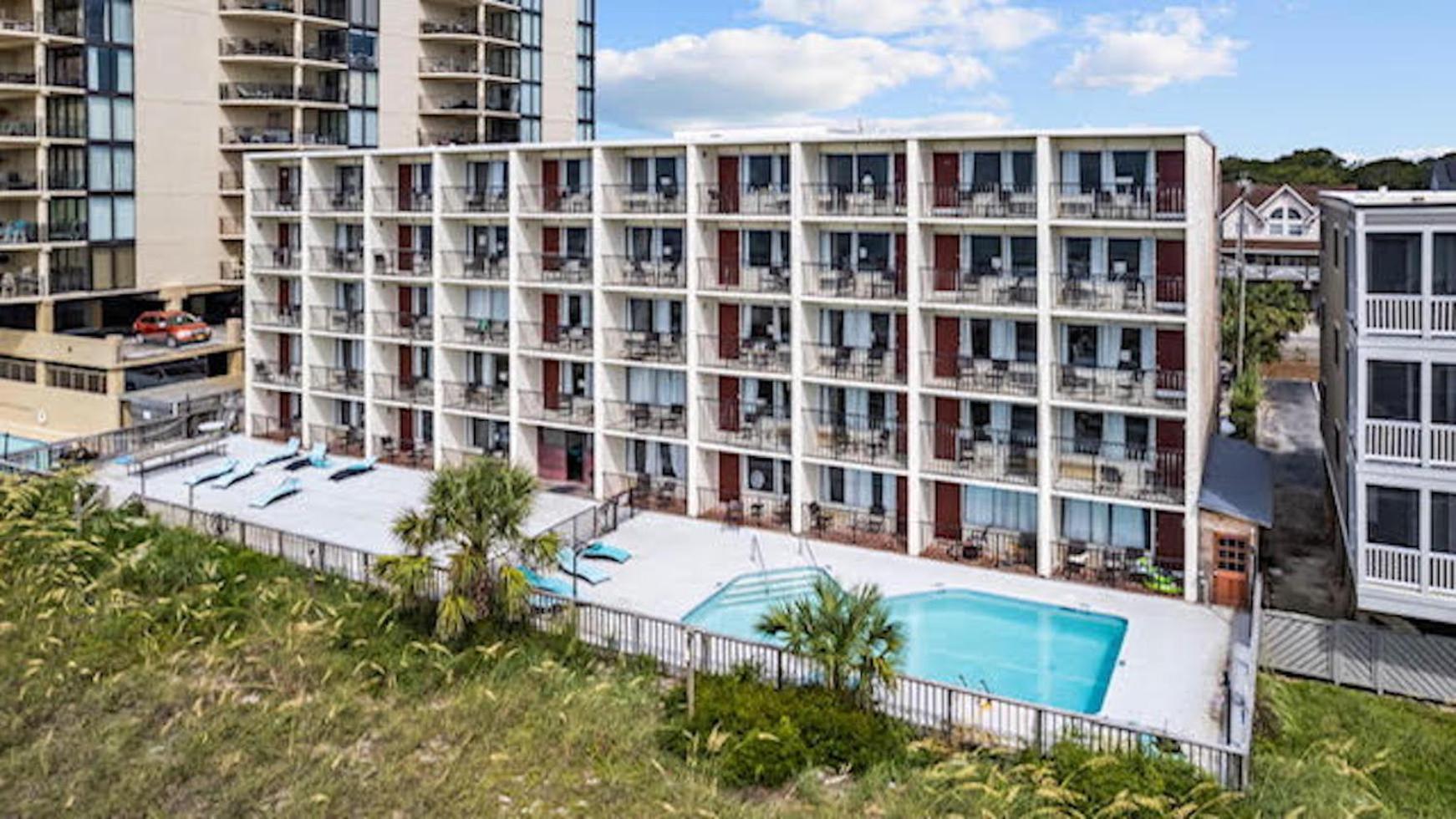 The Red Tree Inn Myrtle Beach Exterior photo