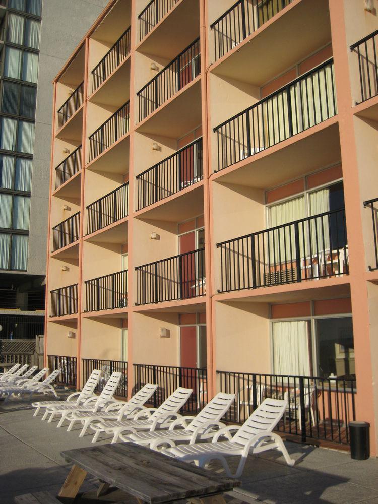 Oasis Hotel North Myrtle Beach Exterior photo