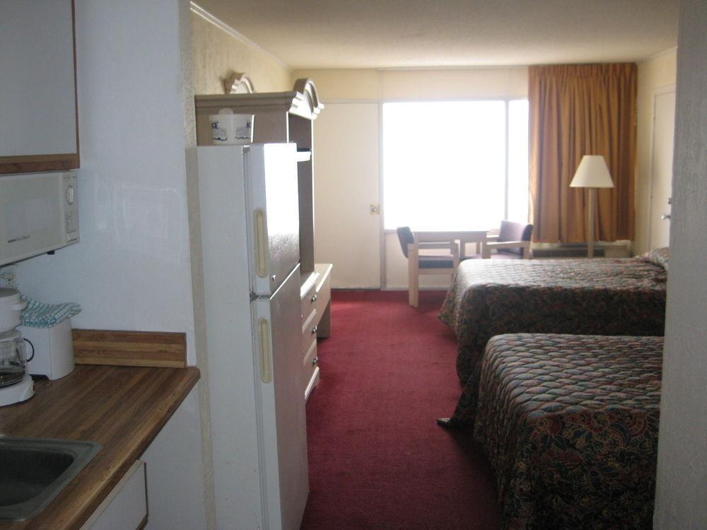 Oasis Hotel North Myrtle Beach Exterior photo